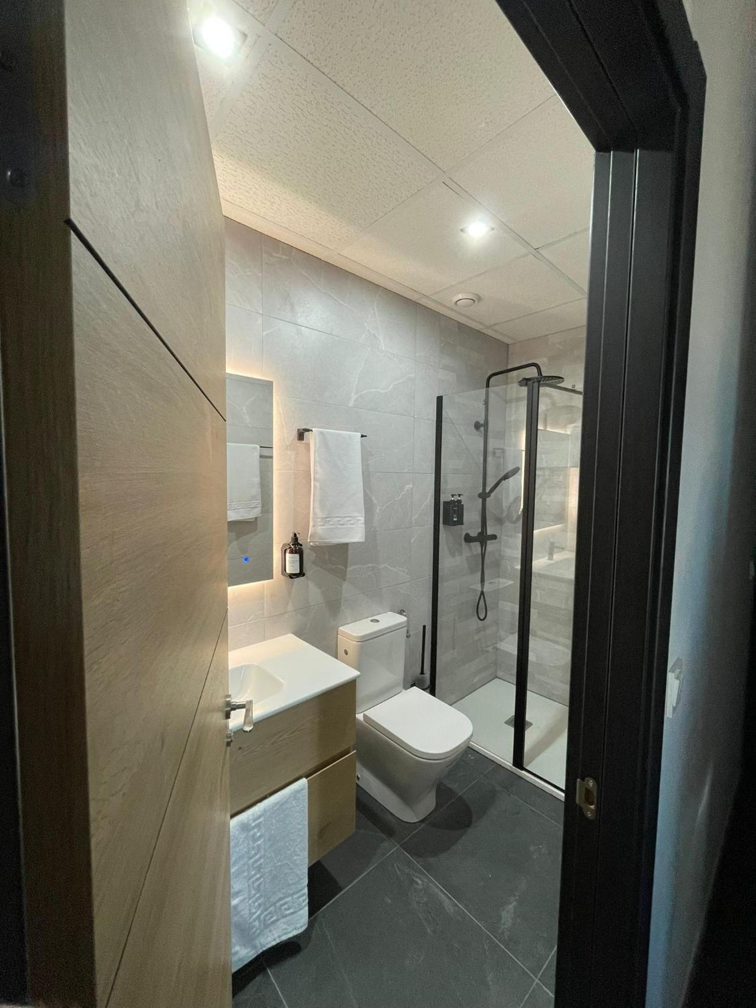 - Mirasur Apartahotel *