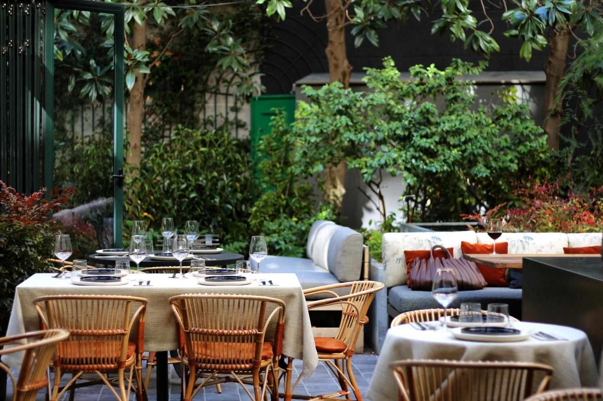 Hotel Vp Jardin De Recoletos 4*