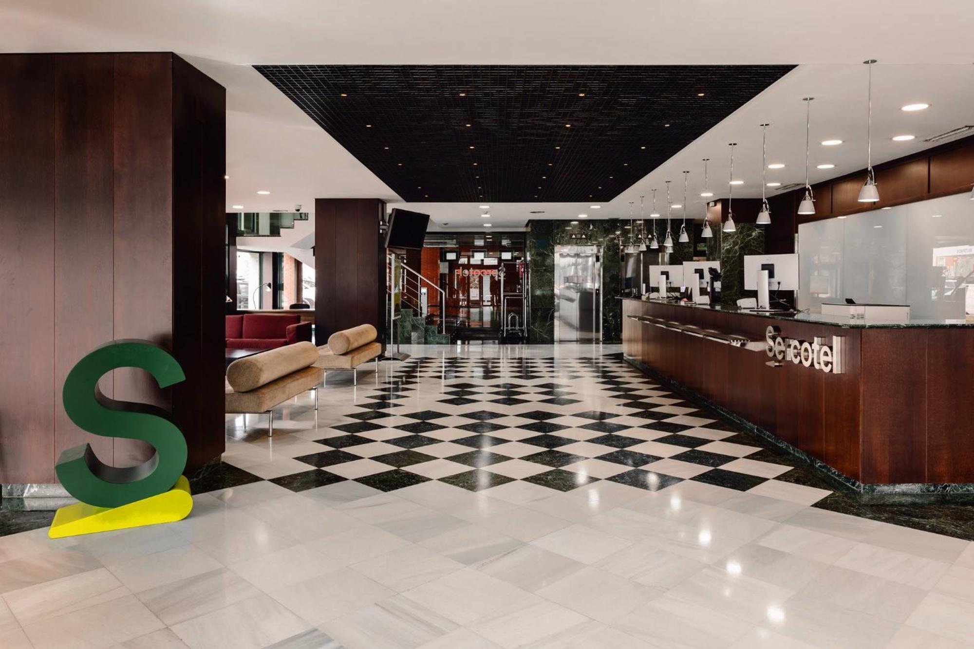Hotel Sercotel Amistad 4*