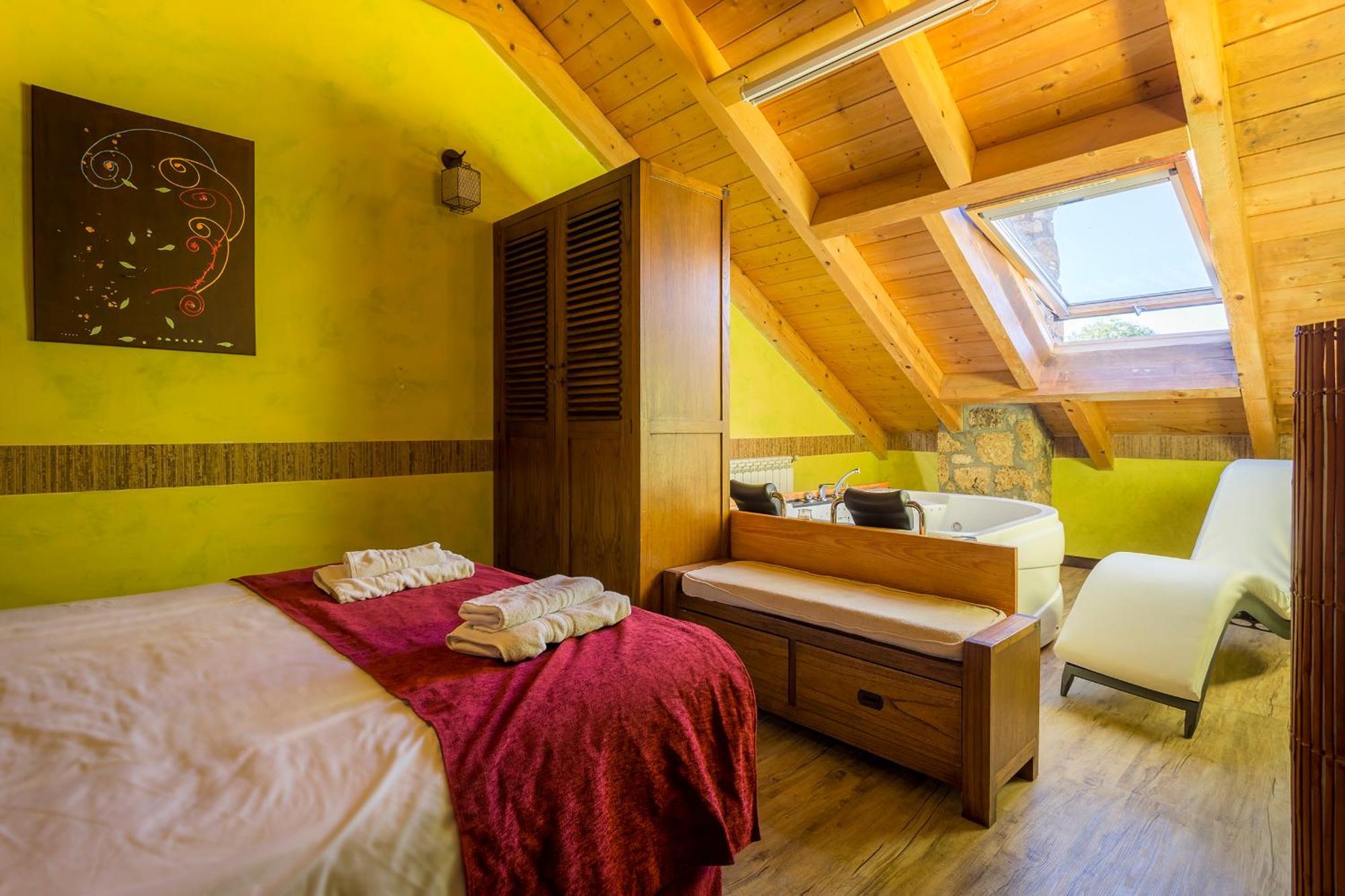 Hotel Balcon Del Pirineo Rural Ordesa