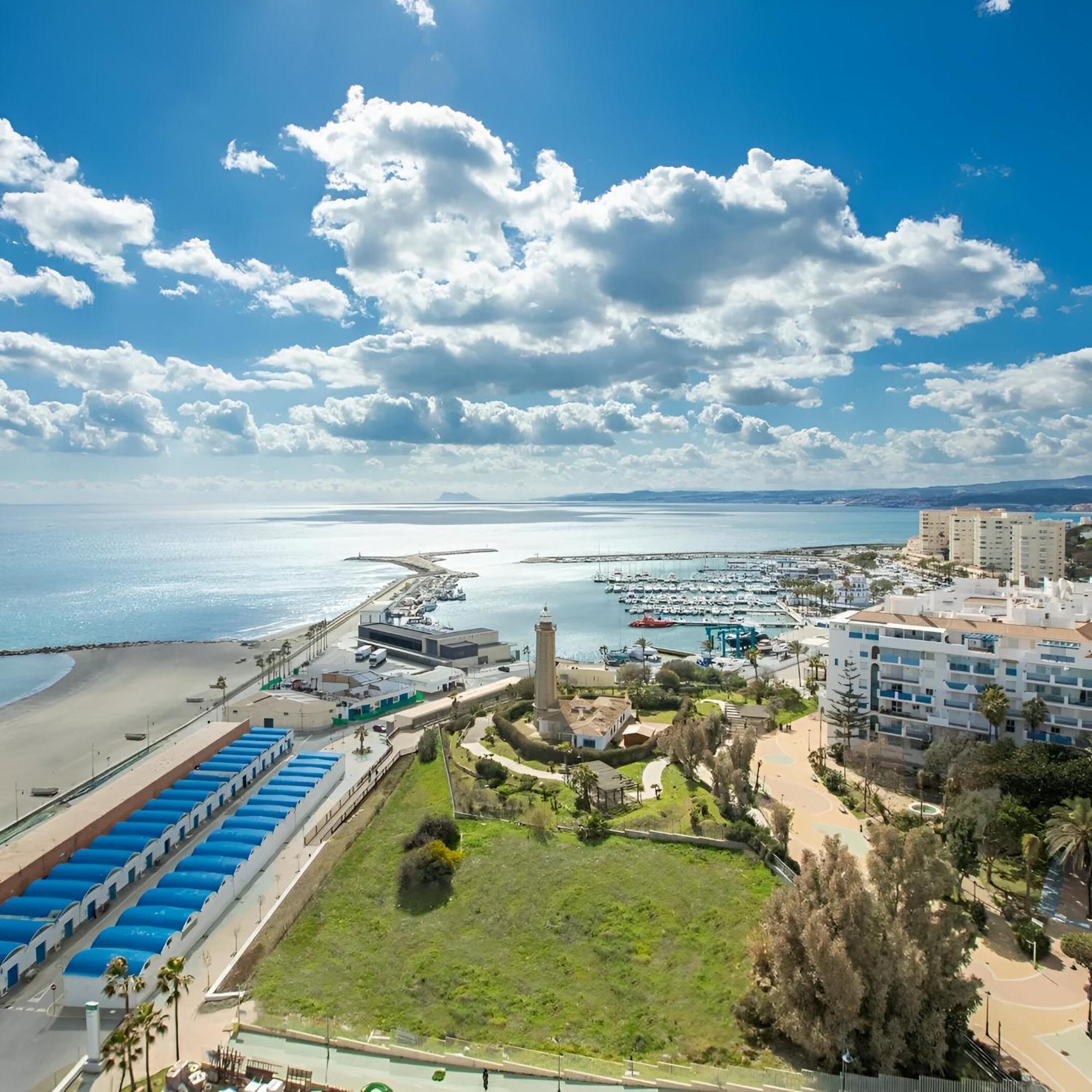 Moderno Piso Centrico 3 Junto Al Mar Apartment Estepona