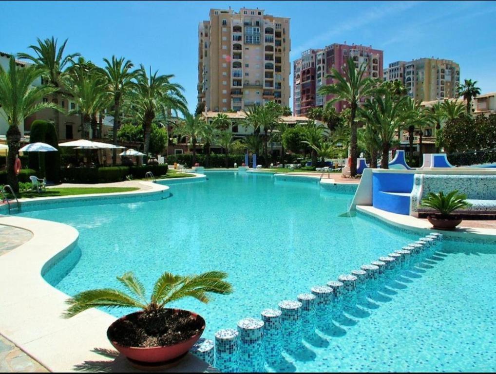 En Playa Con Terraza Apartamento