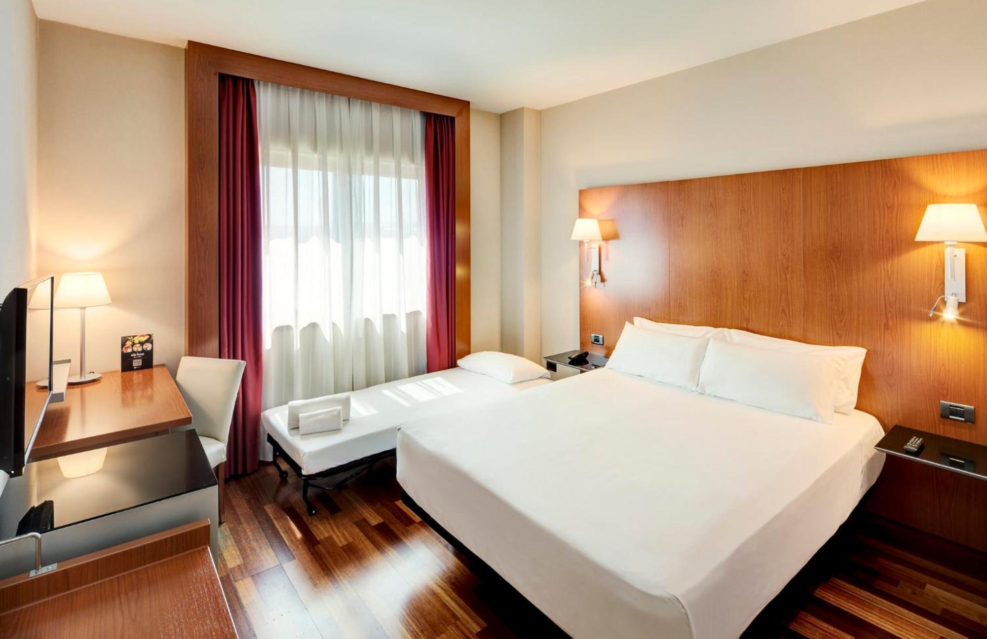 Hotel Sercotel Ab Rivas 3*