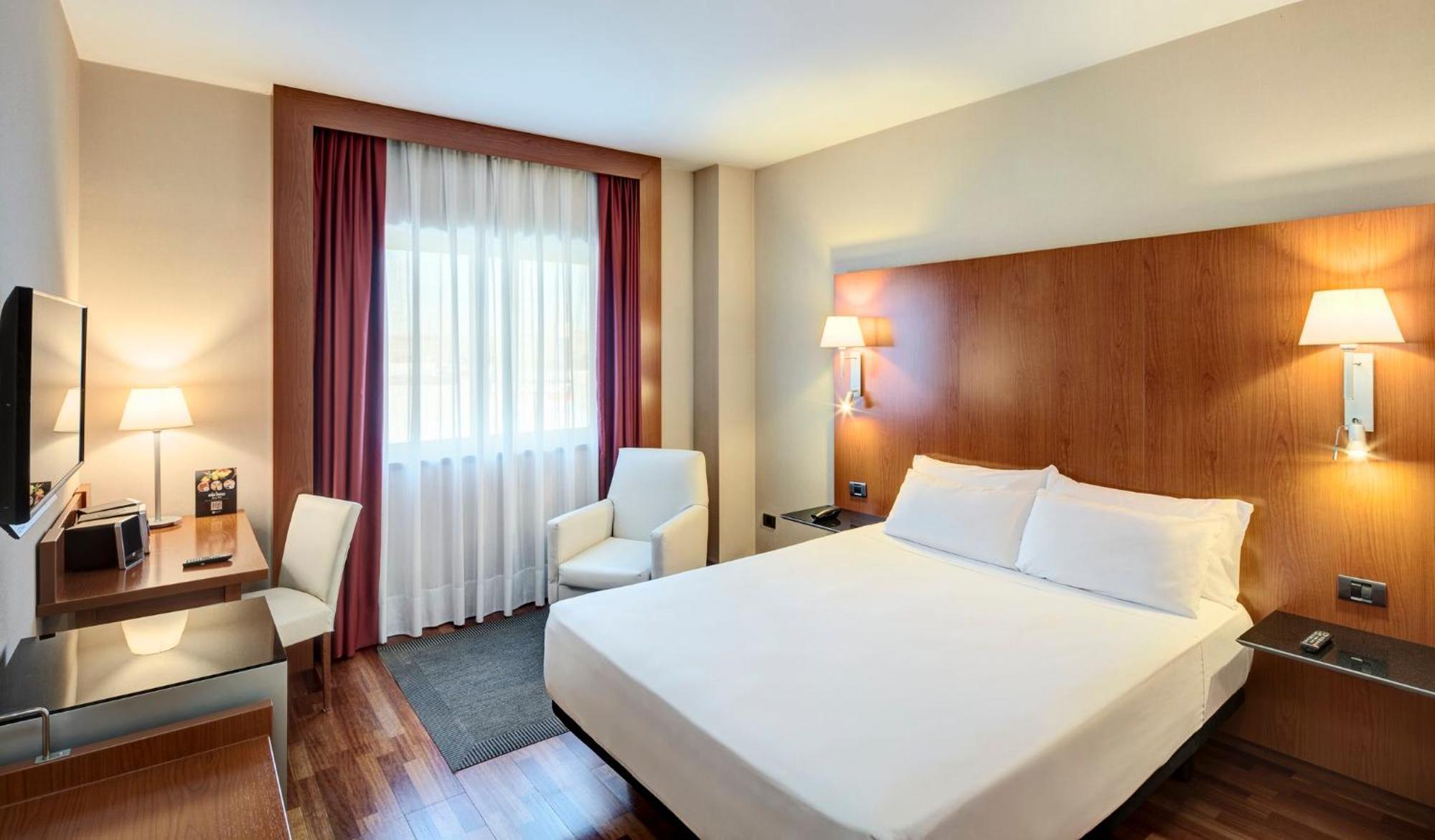 Hotel Sercotel Ab Rivas 3*