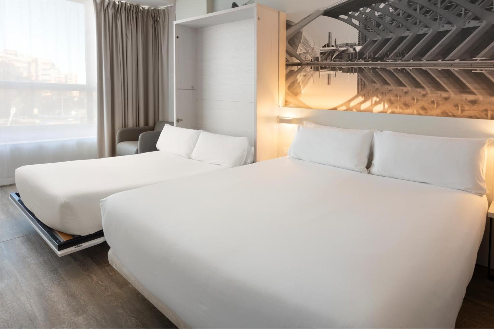 Ciudad De Ciencias Hotel