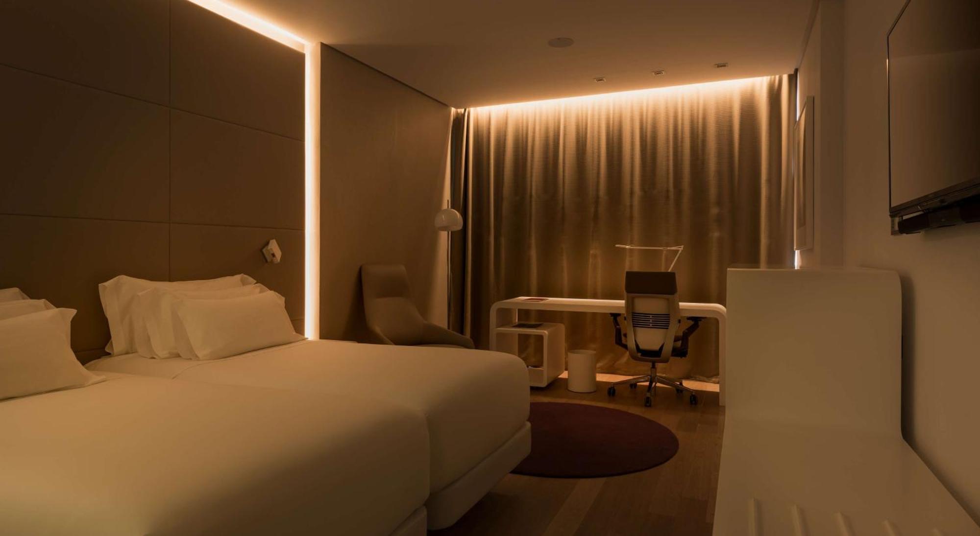 Hotel Nh Collection Eurobuilding 4*