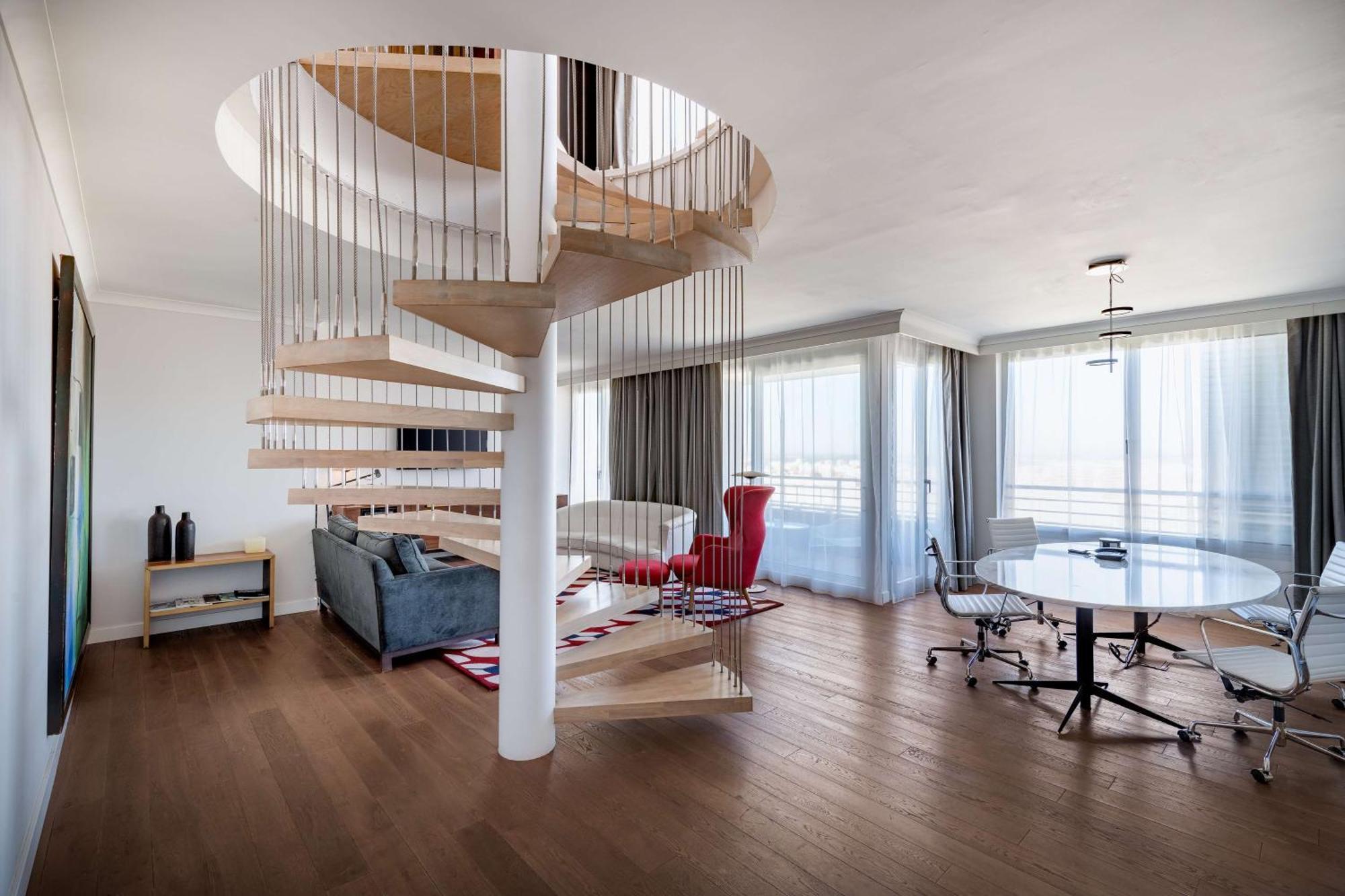 Hotel Nh Collection Eurobuilding 4*