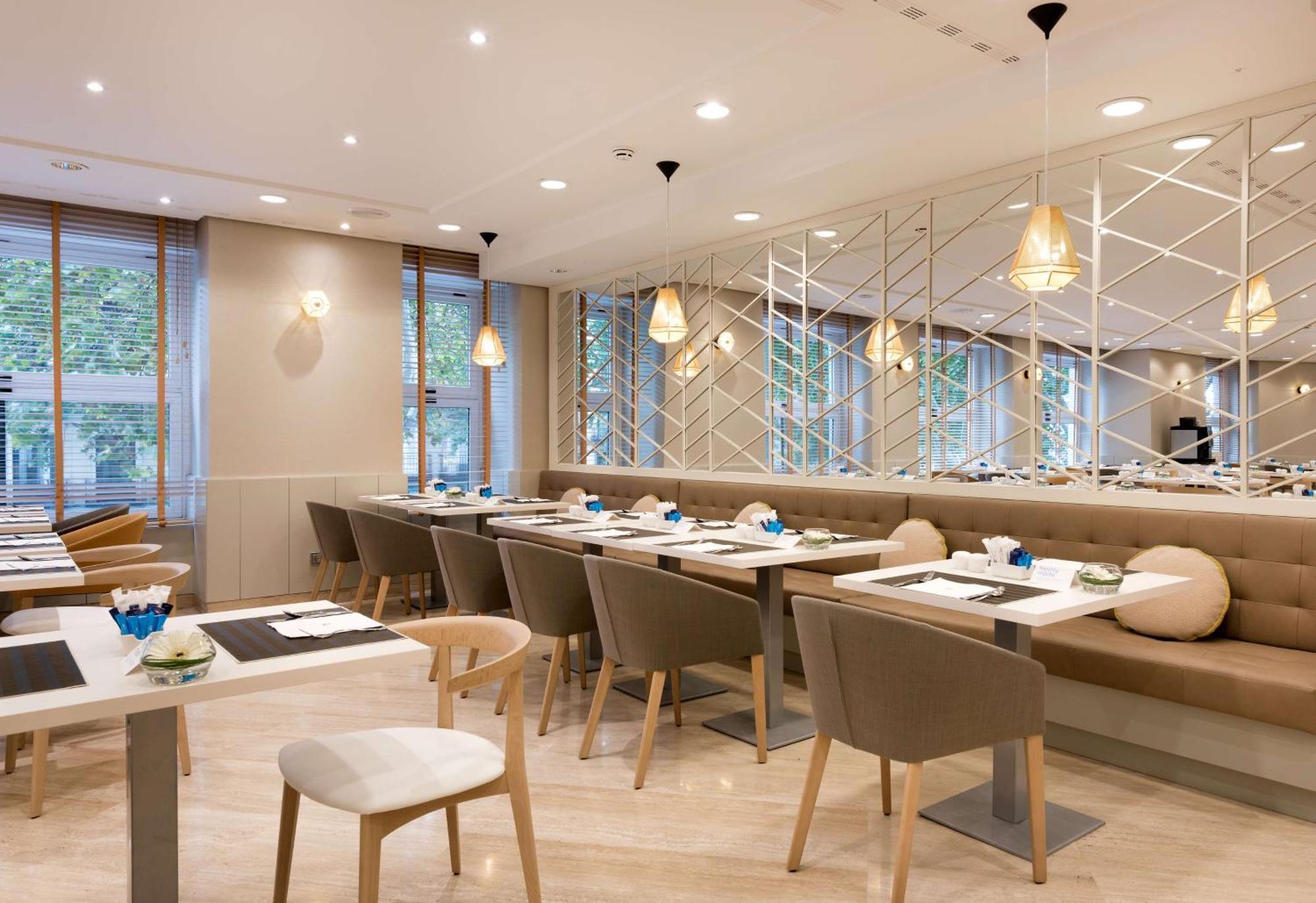 Hotel Nh Nacional 4*