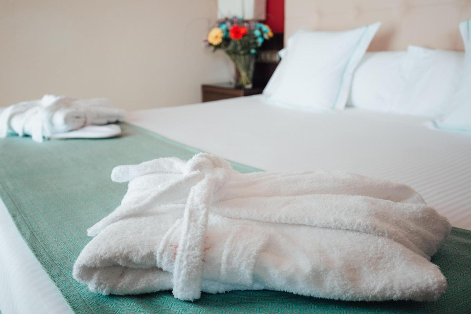 Poseidon Hotel&spa 4*