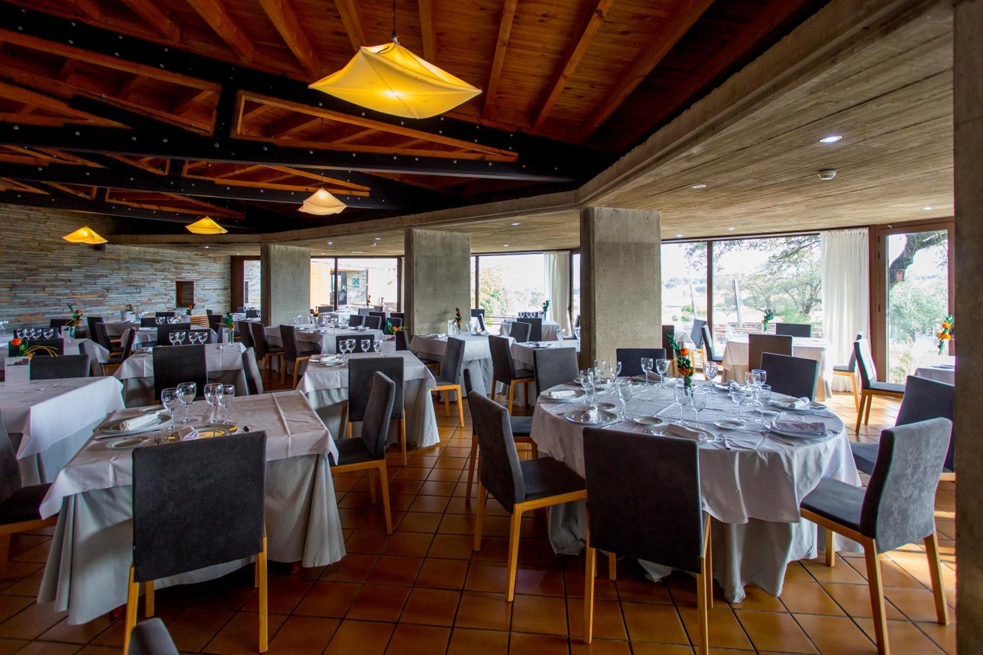 Hotel Hospederia Parque De Monfragüe 4*