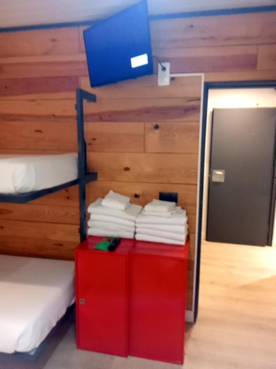 Hostel Erasmus By Gaiarooms