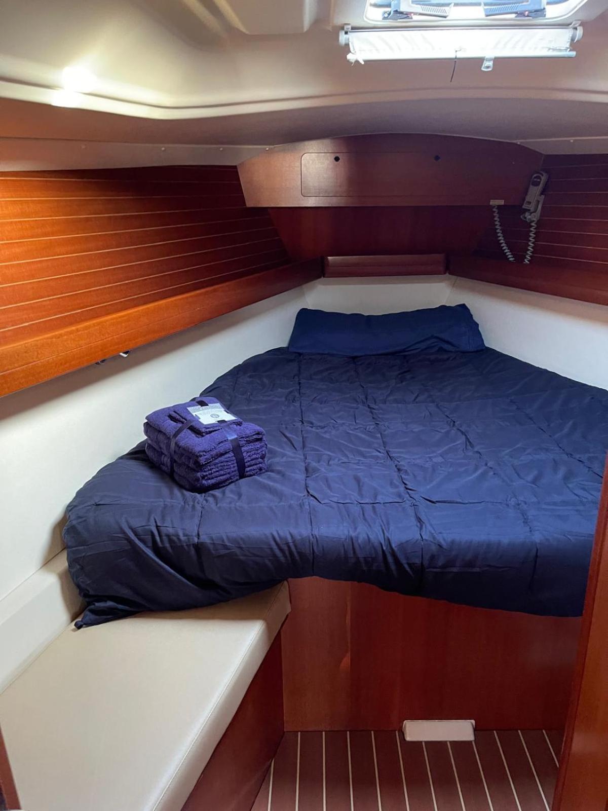 Hotel en barco Singular En *