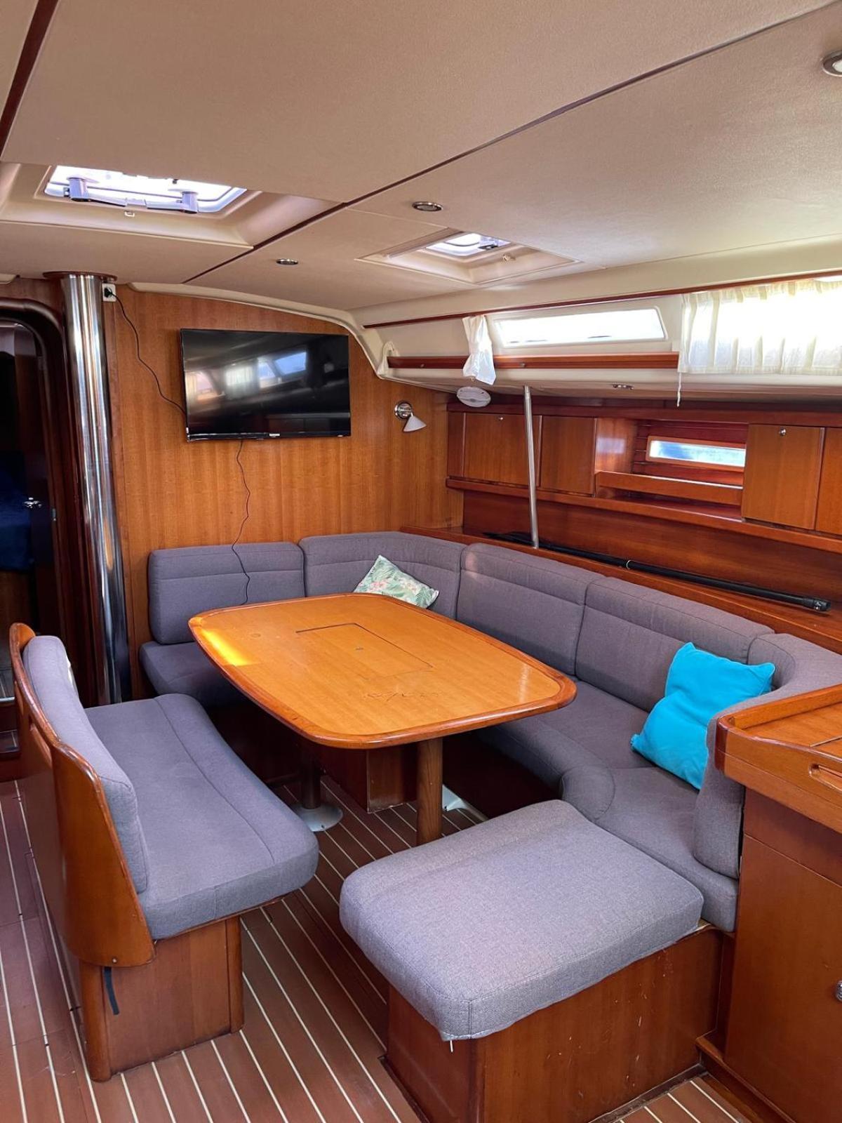 Hotel en barco Singular En Baiona