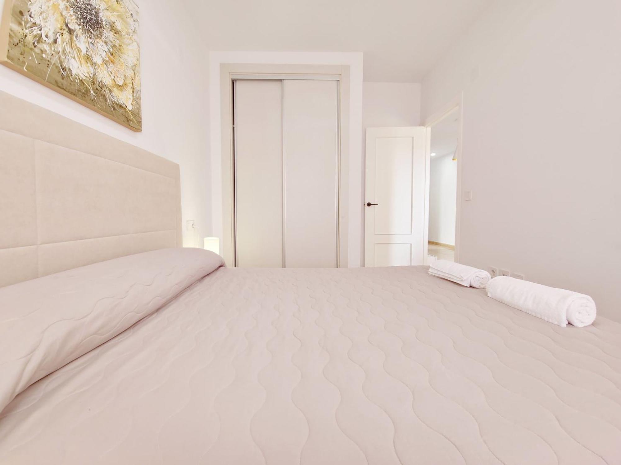 Apartment Con Piscina, Parque Naciones,