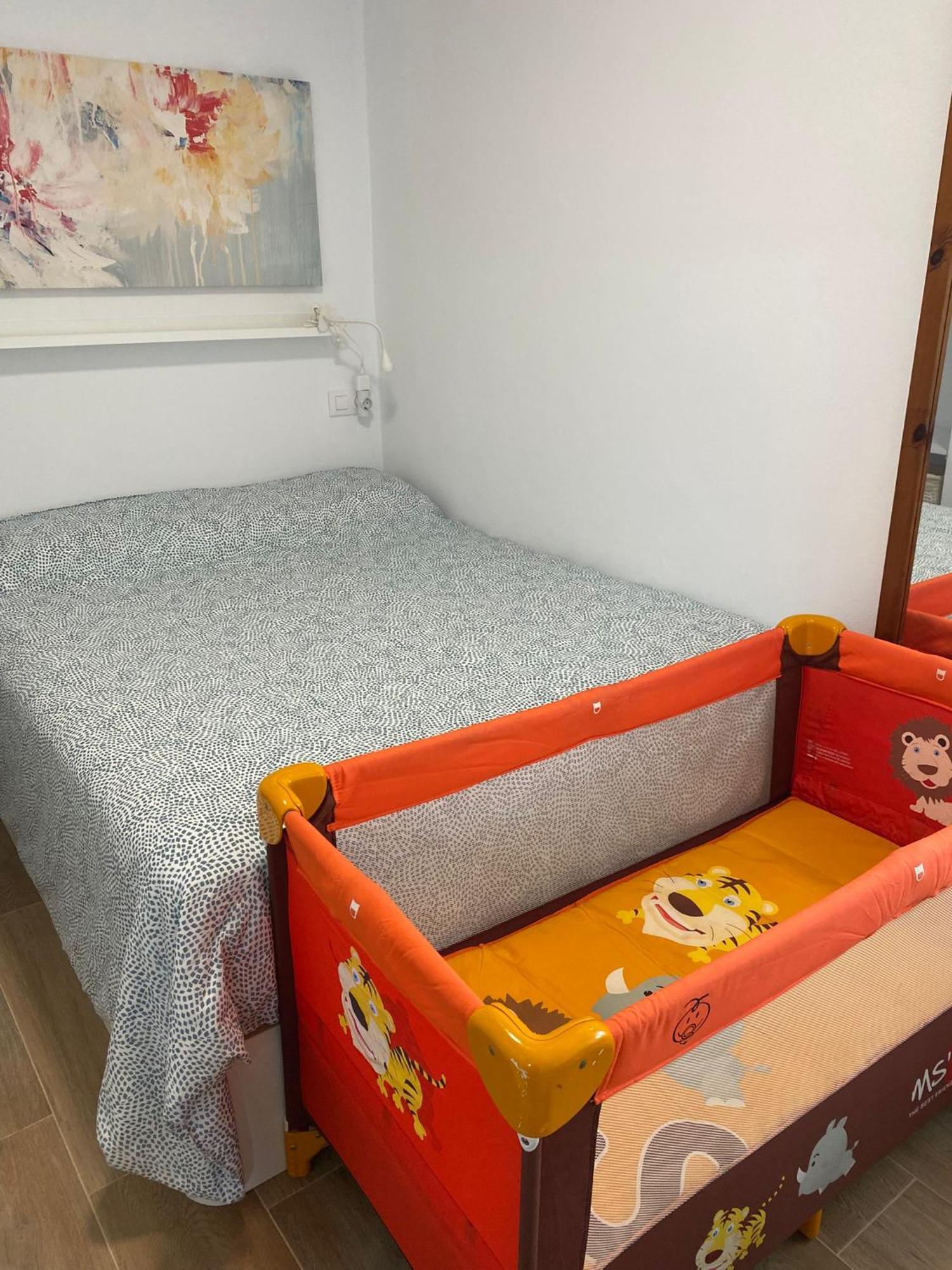 Apartamento Junto A La Playa. Solo Familias Y Parejas