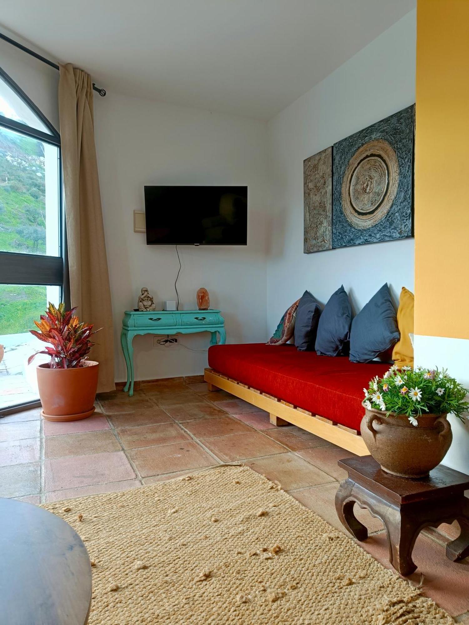 Casa Medina - Private With Terrace And Sea View, 25 Minutes From Malaga Holiday home *