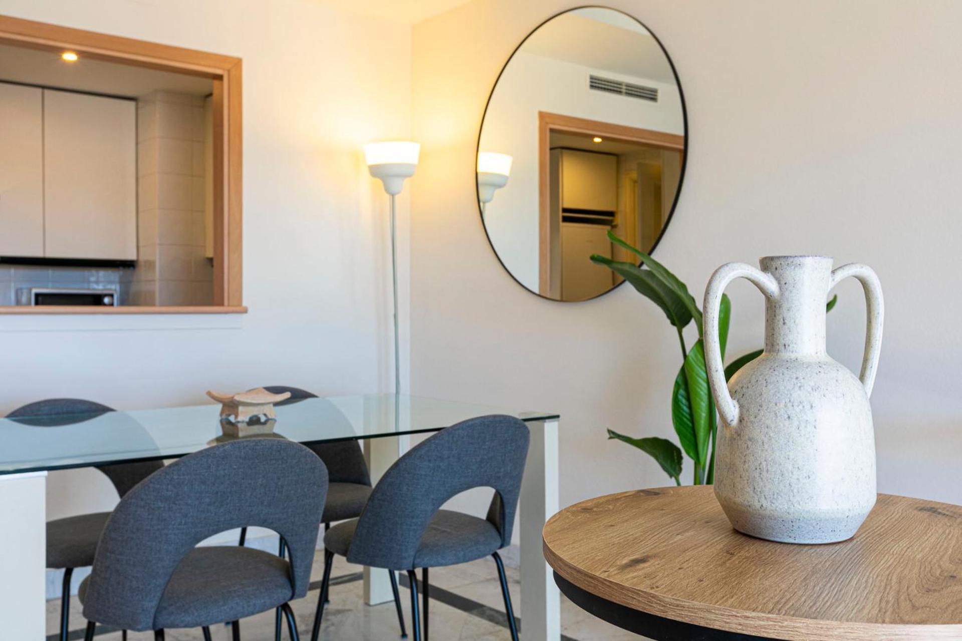 Puerto Banus, Marina Banus, 2br, 2bth, Seaviews And Parking Apartamento