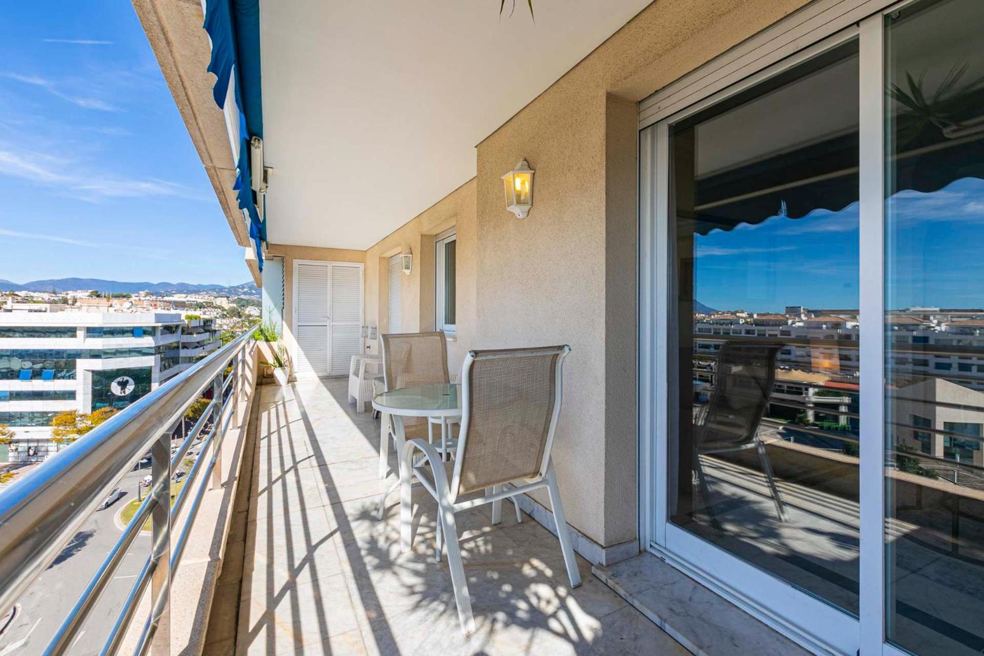 Apartamento Puerto Banus, Marina Banus, 2br, 2bth, Seaviews And Parking Marbella