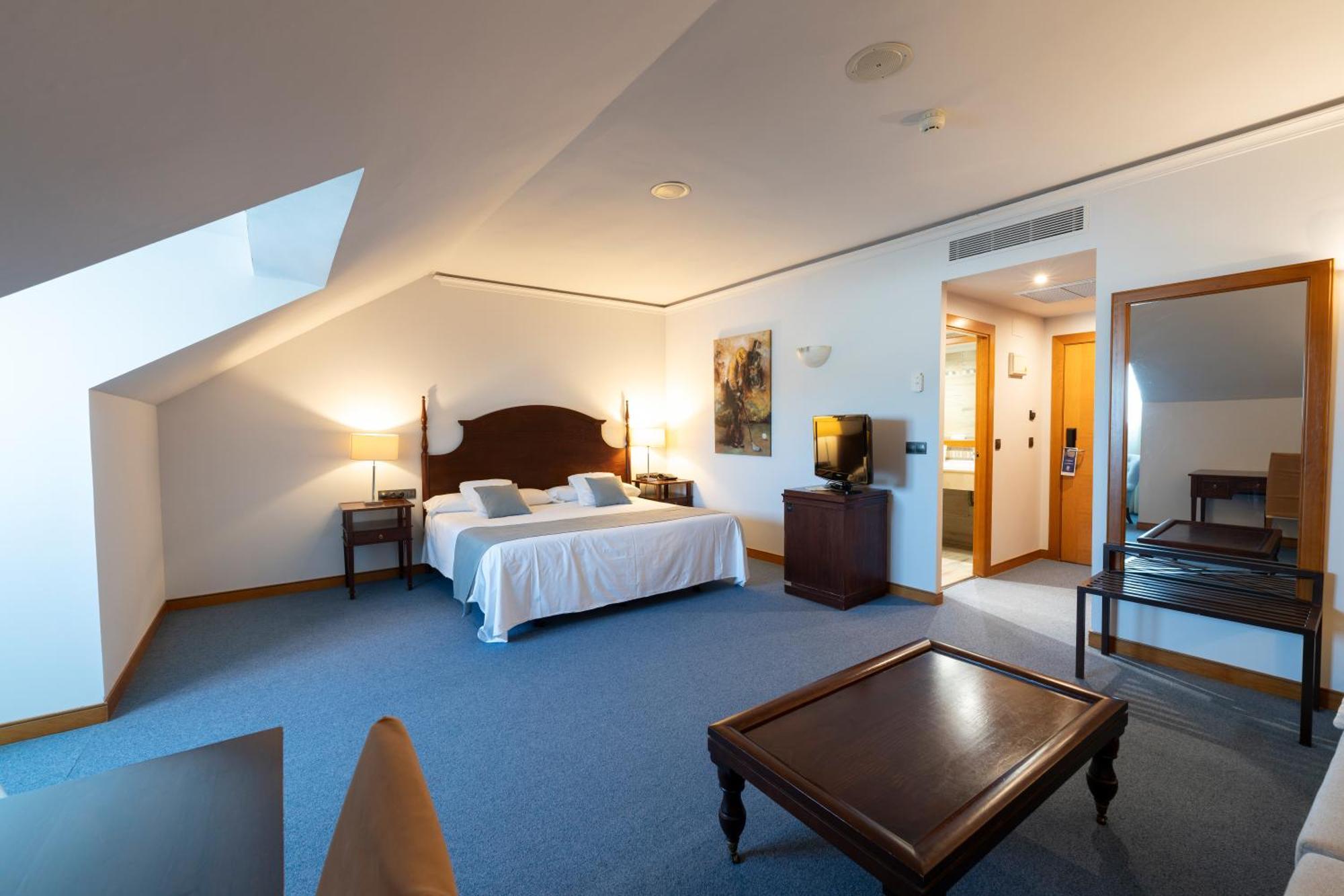 Hills Hotel