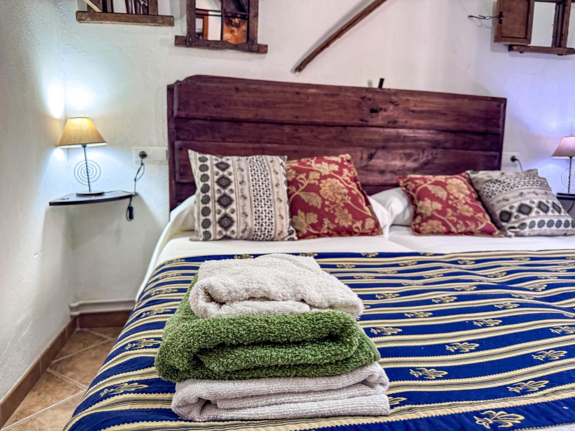 Cortijo Rural Bacares Country house Freila