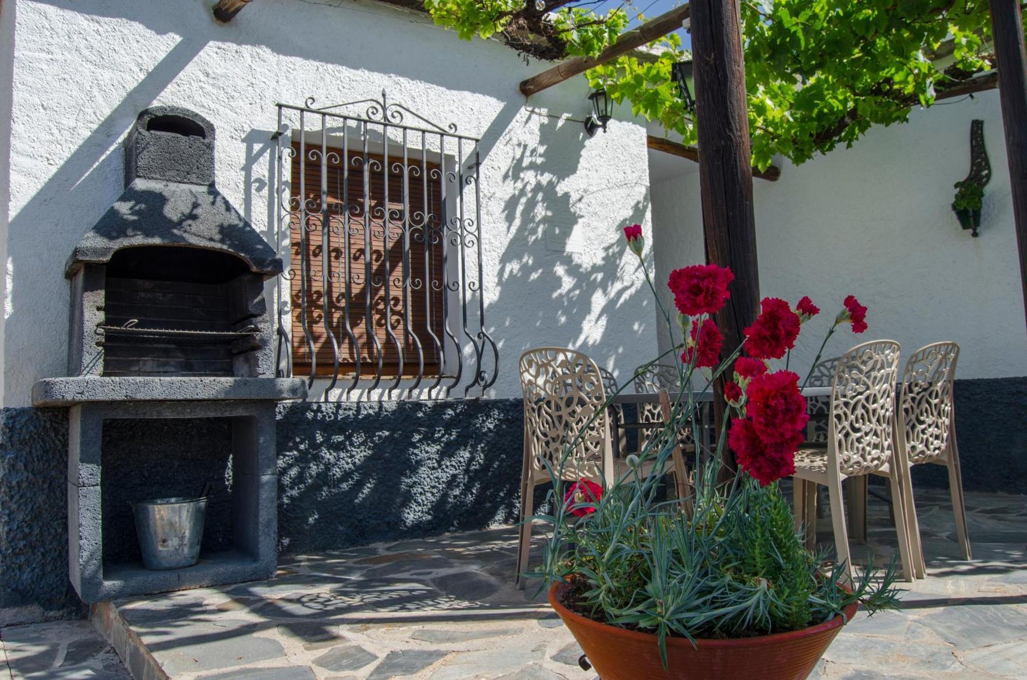 Laendliches Haus Mit Jacuzzi