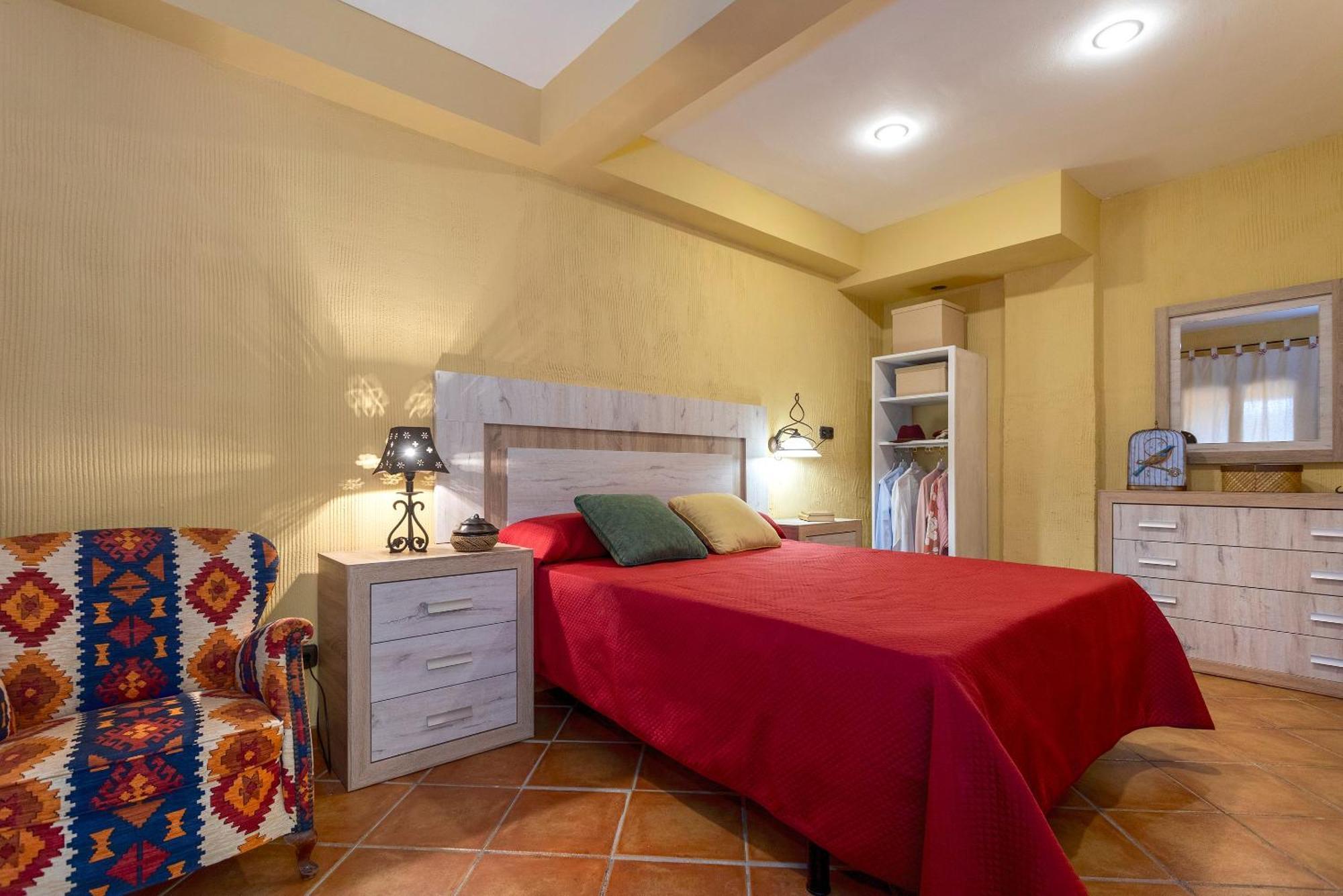 Casa Flores Mit Swimmingpool Und Grill Сasa de vacaciones *