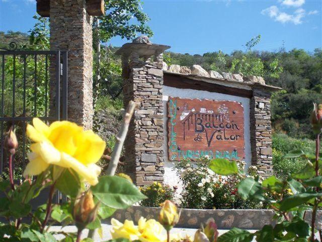 Laendliches Haus Mit Jacuzzi Сasa de vacaciones