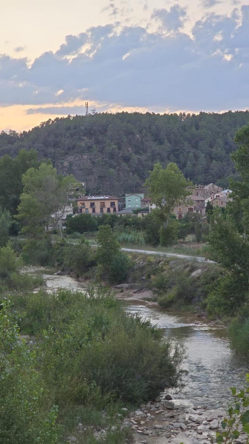 Pirineu Rural Bassella Apartamento Ogern
