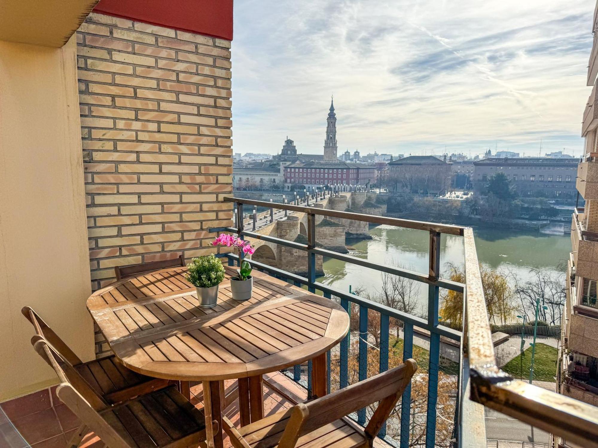 Apartamento El Puente Del Pilar Comotucasa