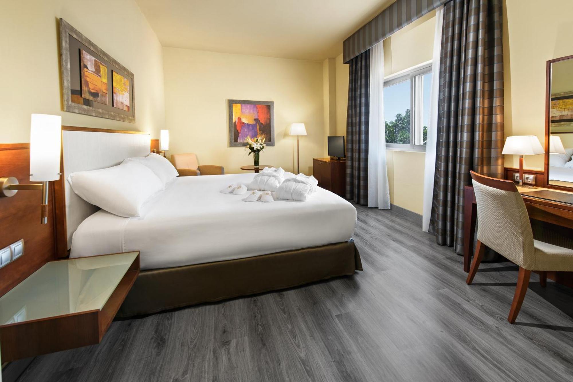 Hotel Elba Business&convention 4*