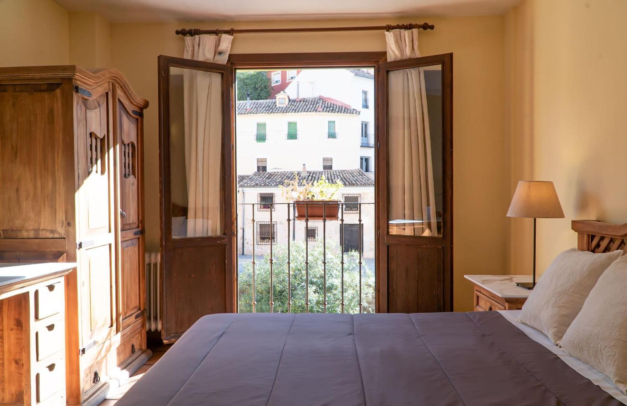 Guest house Huecar 2*