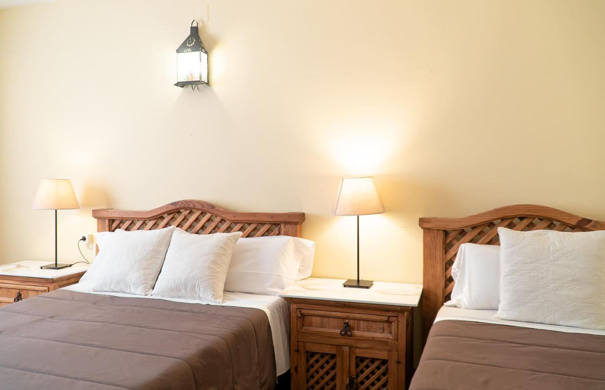 Huecar Guest house 2*