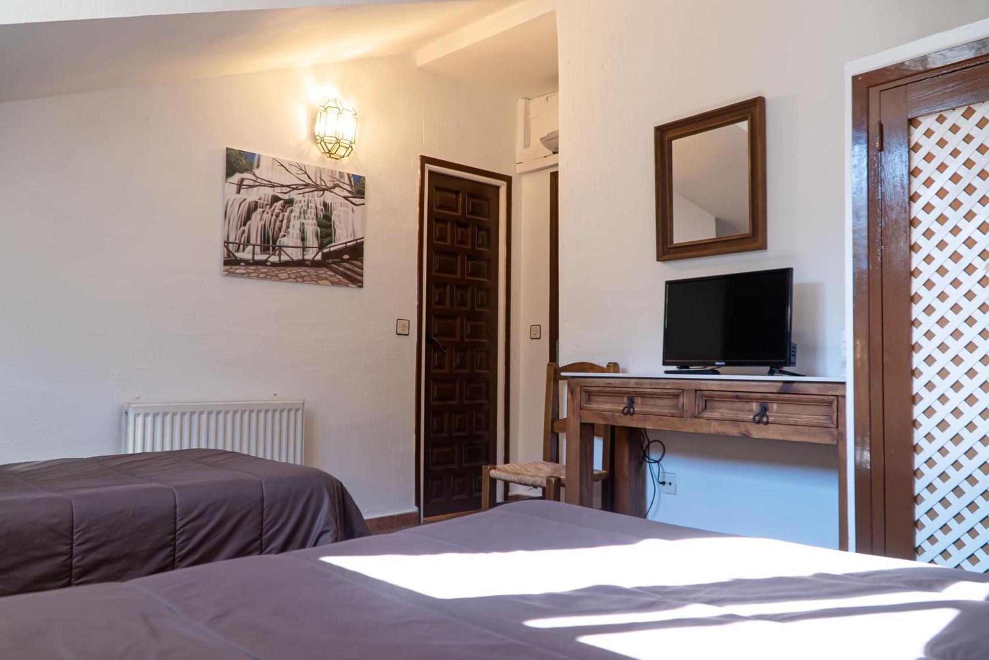 Guest house Huecar 2*