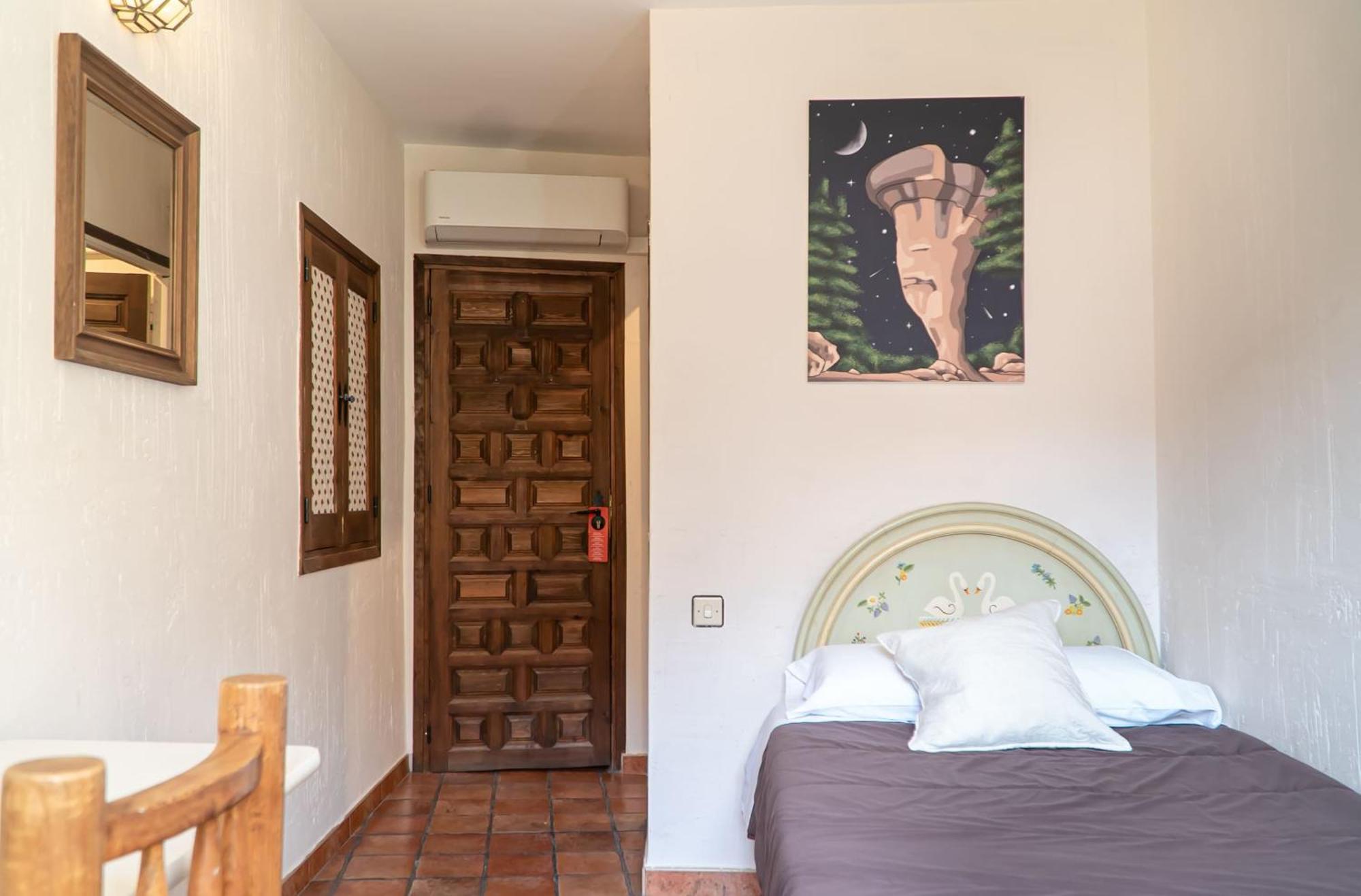 Huecar Guest house