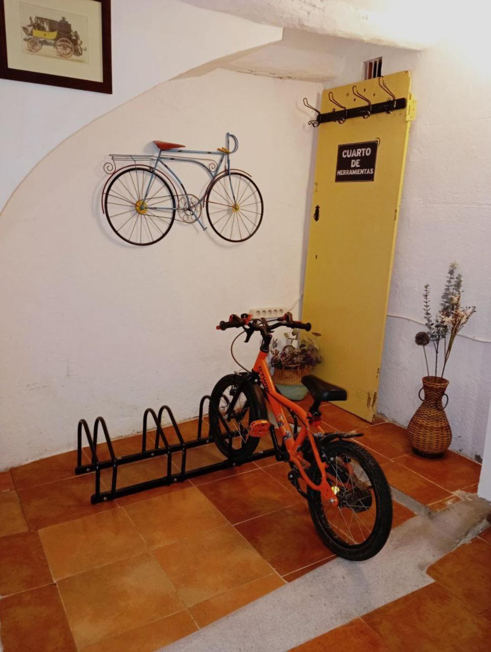 Сasa de vacaciones Cal Xulipa, Casa Familiar Al Centre De *