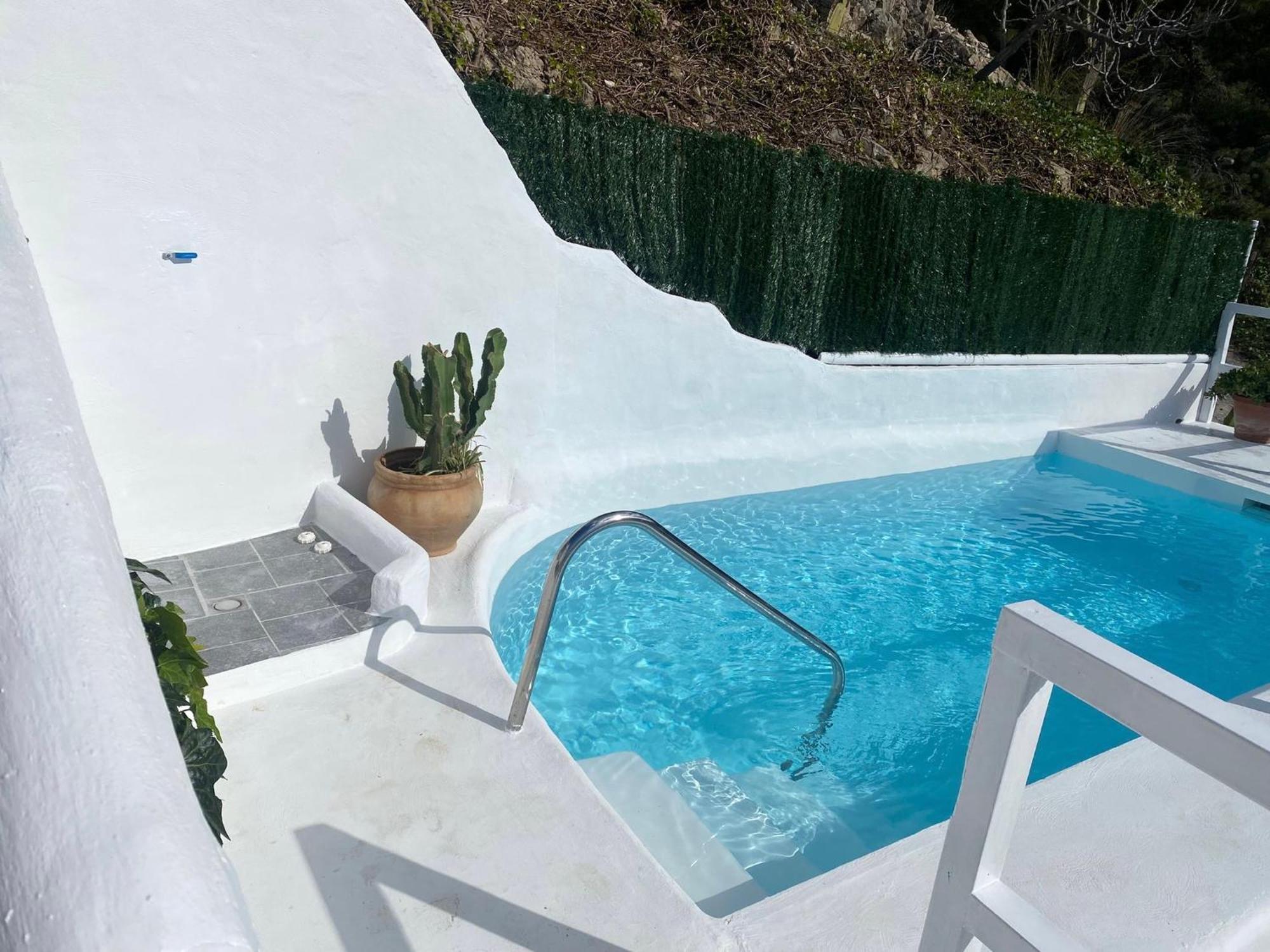 Jardin Piscina Climatizada Villa