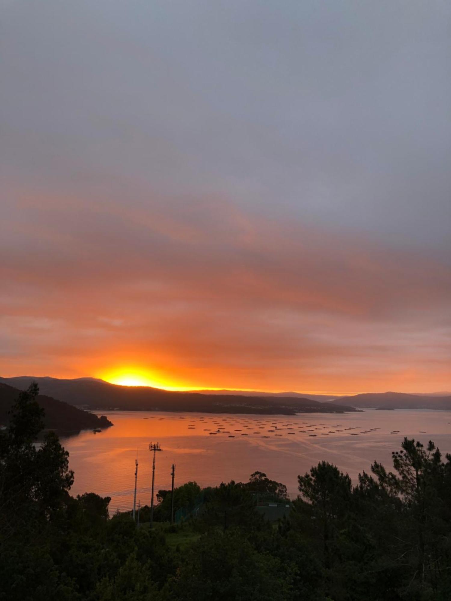 Apartamento Con Vistas Al Mar En Primera Línea.