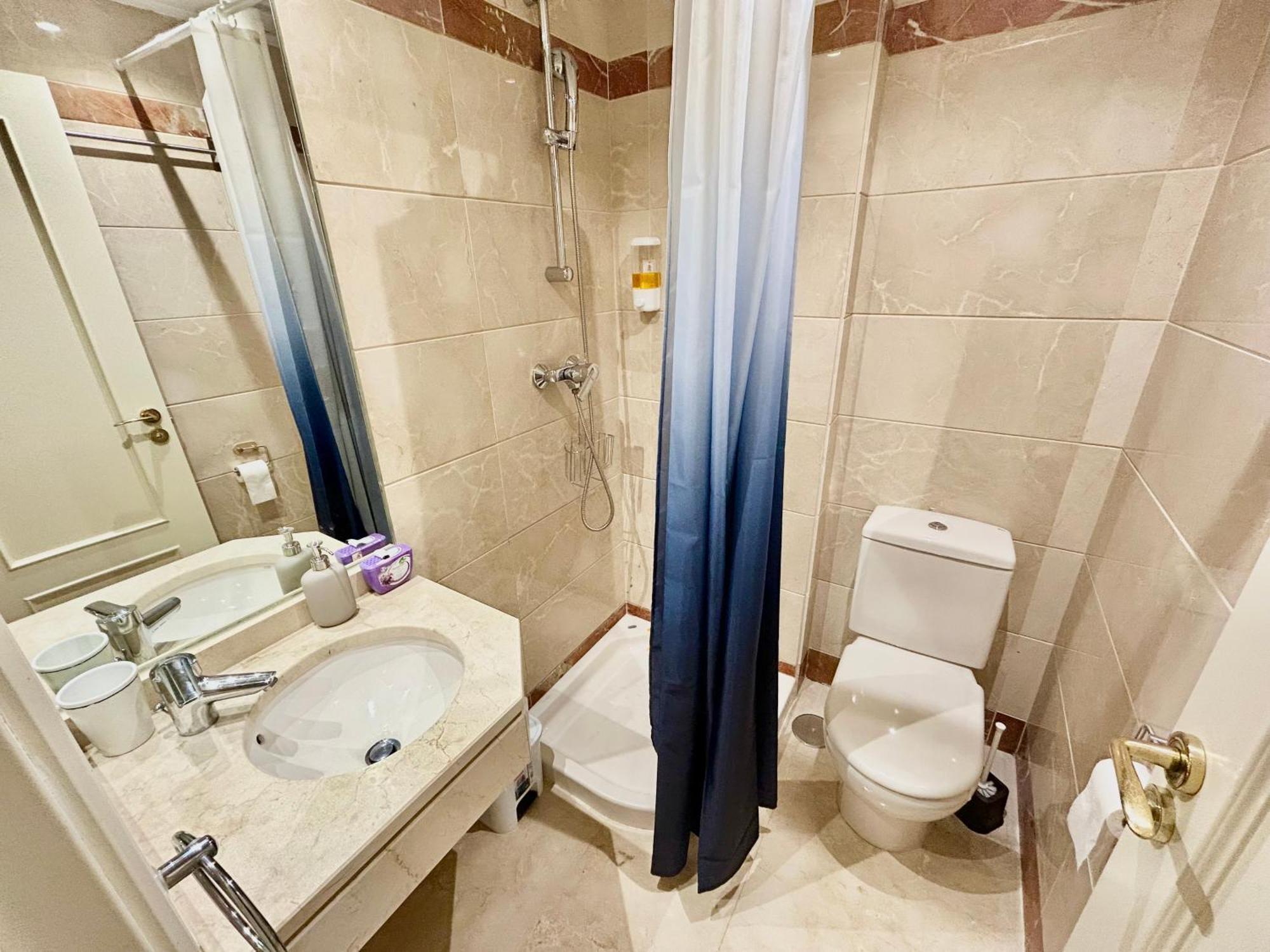 Kirsi Calanova Grand Golf Apartamento Mijas