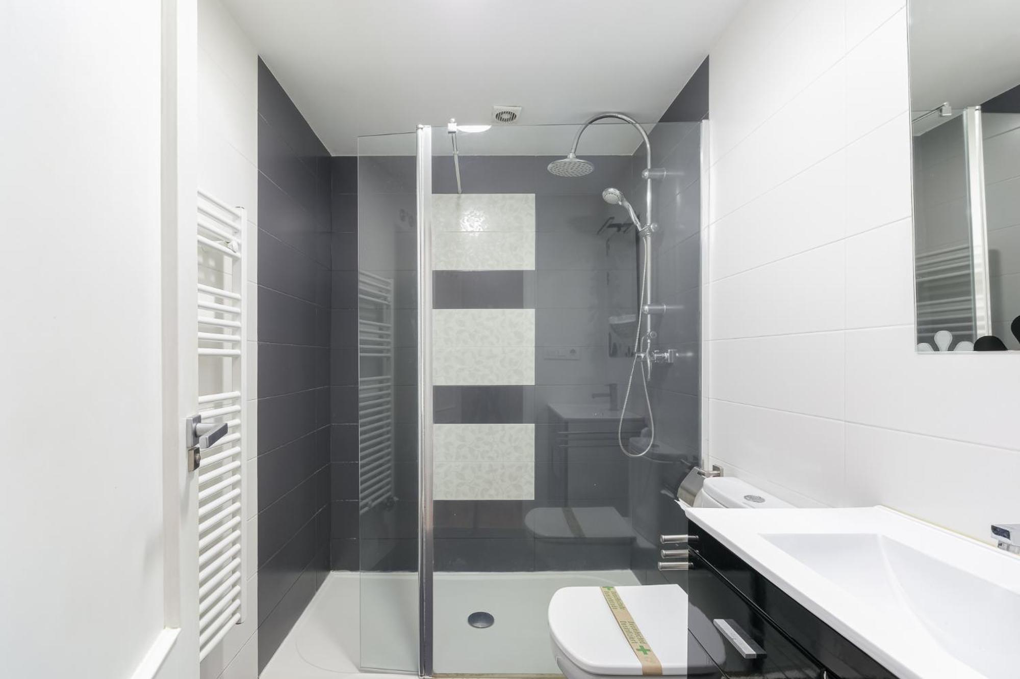 Apartamento Con Parking Gratis En El Centro By *