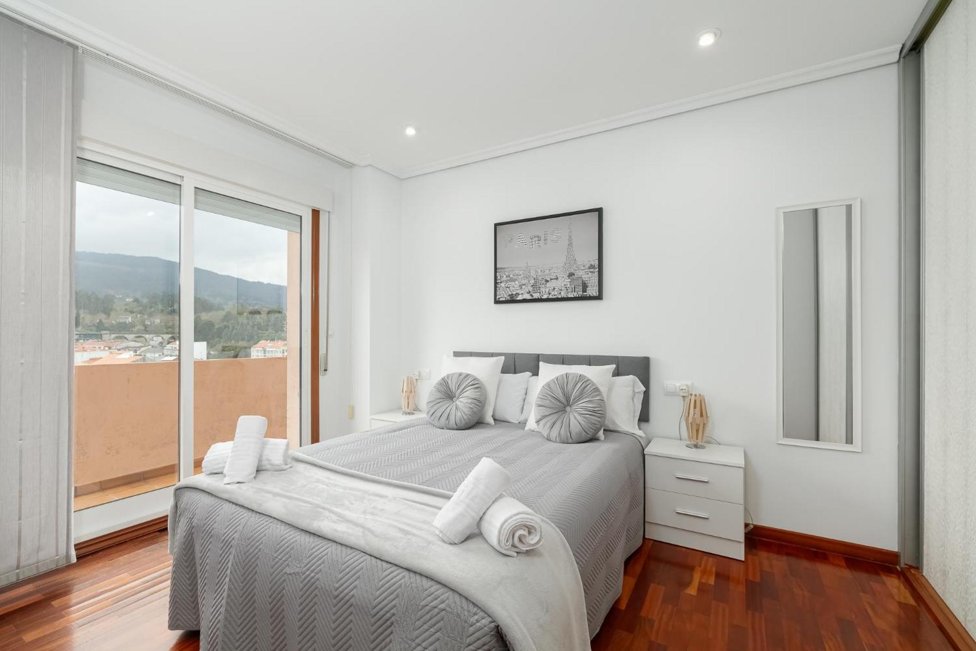 Confort, Luz Y Atardeceres By Apartamento Redondela