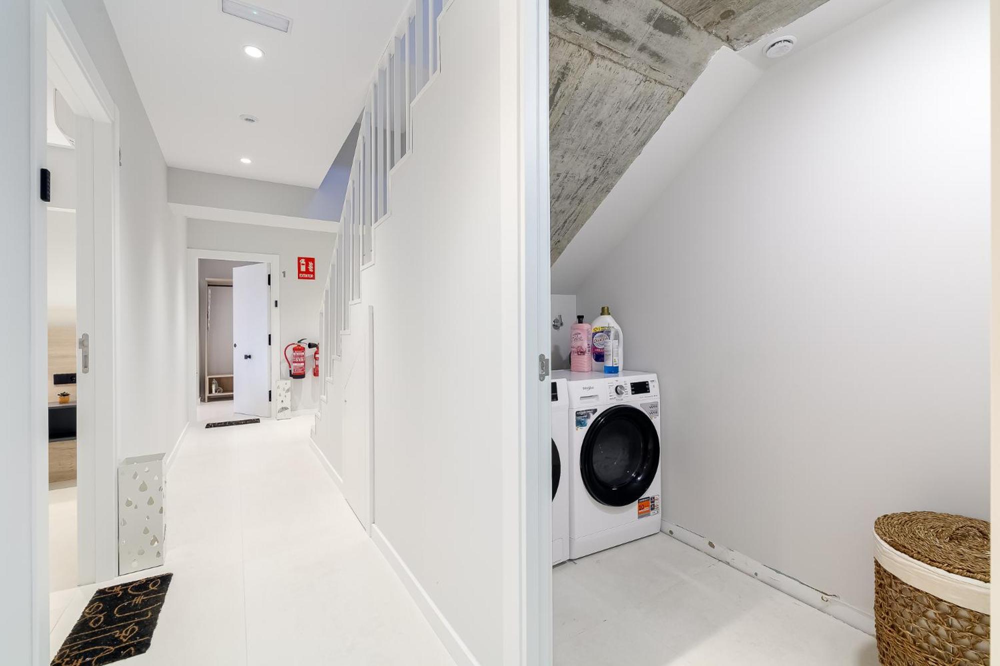 Elegante Y Luminoso En - Apto 5 By Apartamento *