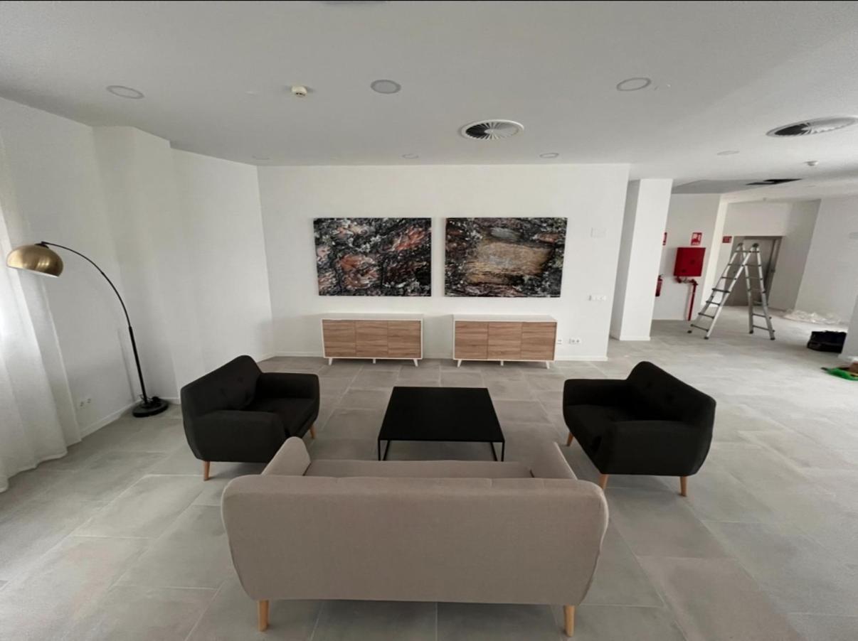 Blois Apartment *