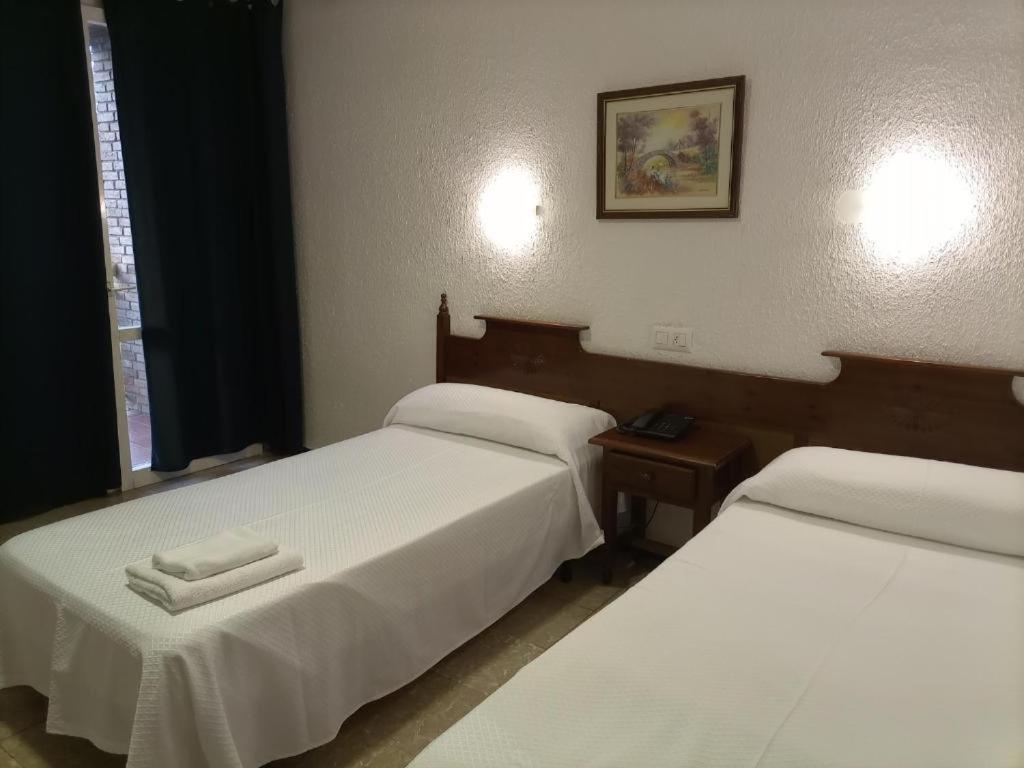 Vintage Mercedes Hotel Lloret de Mar