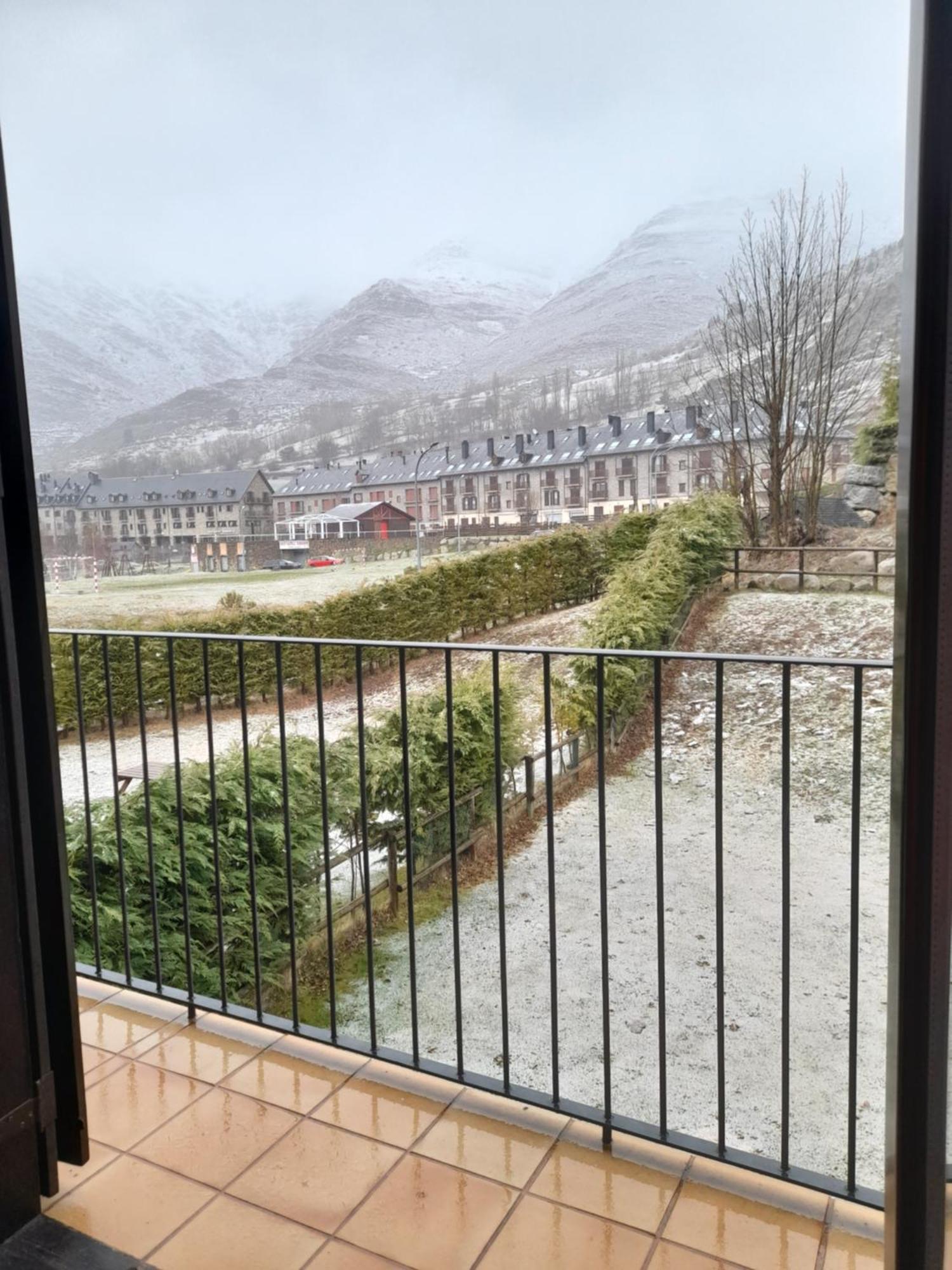 Apartamento Confortable Y Espacioso Auet 2