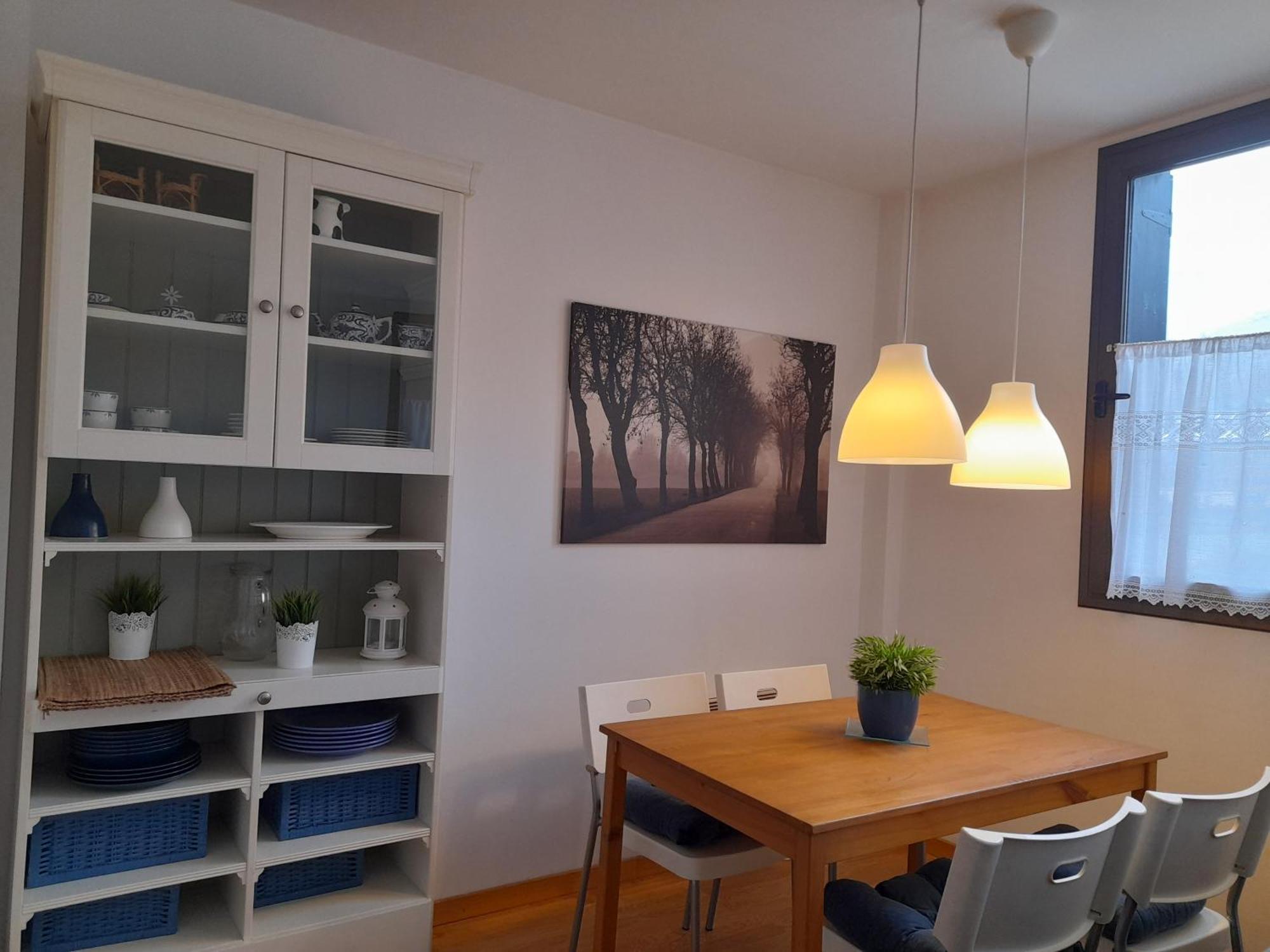 Apartamento Confortable Y Espacioso Auet 2 *
