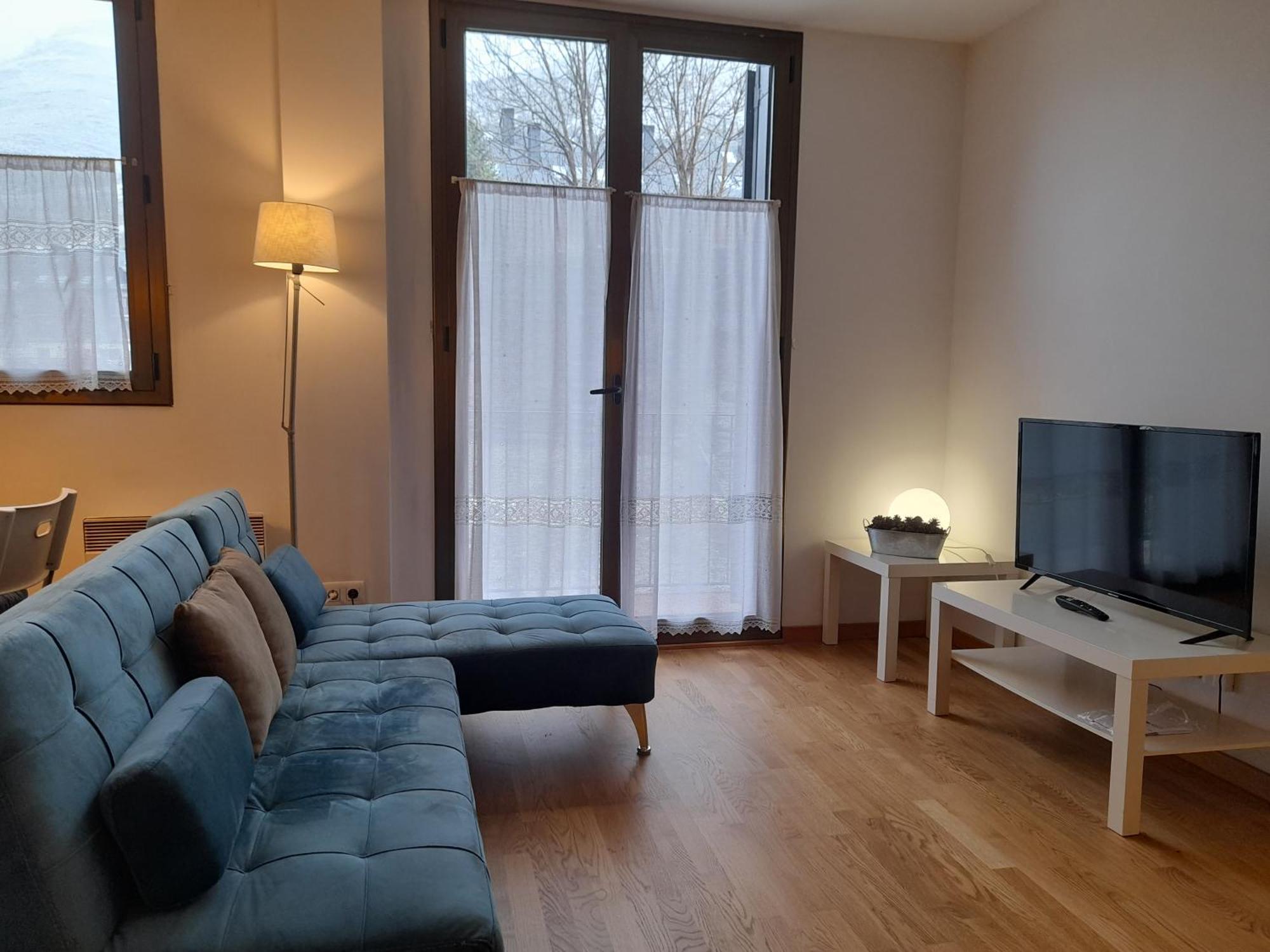 Apartamento Confortable Y Espacioso Auet 2