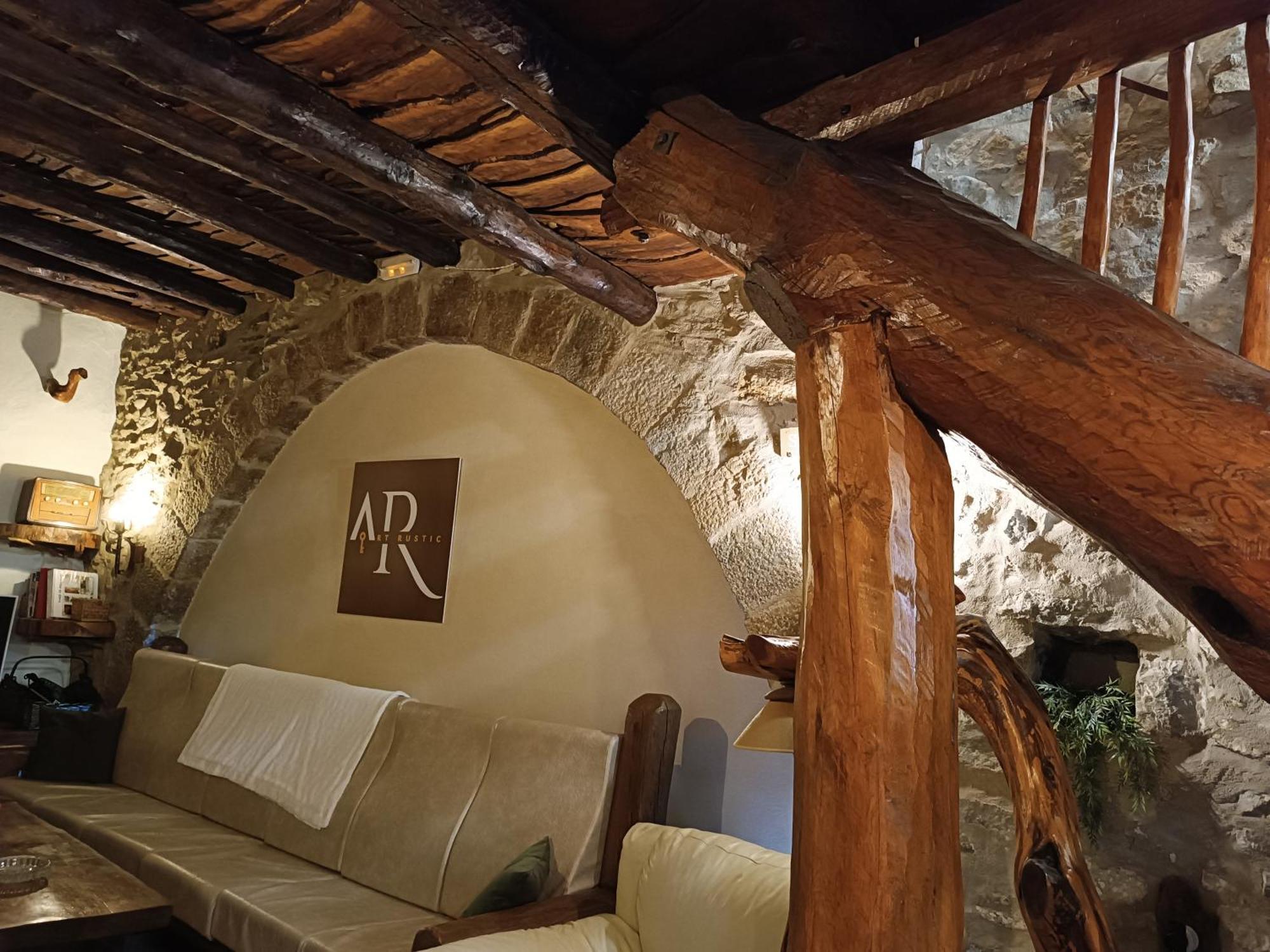 Casa Ideal Grupos, Rustic Oh Country house Chert