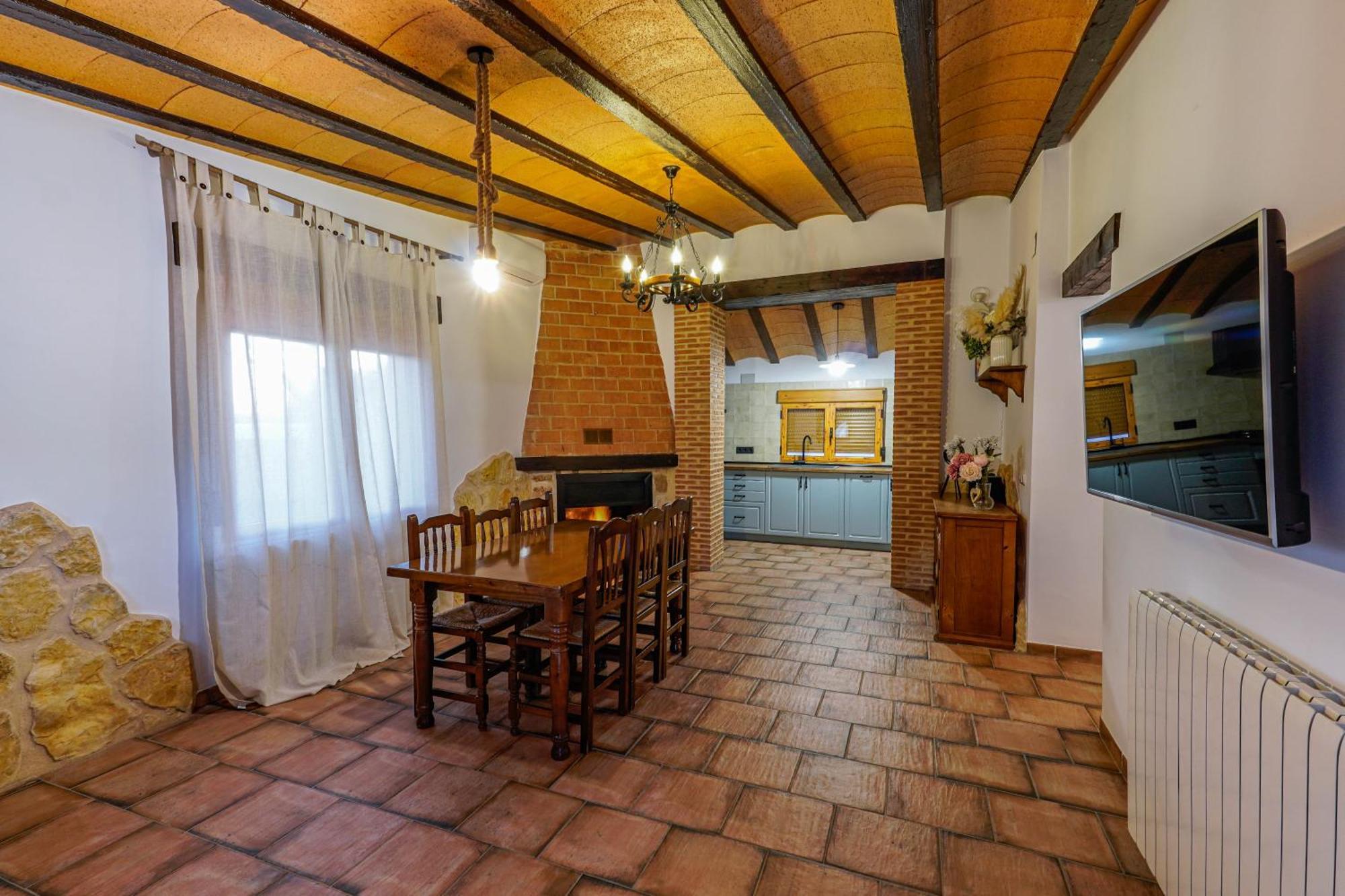 Casa Rural Finca Los Olivos El Picazo