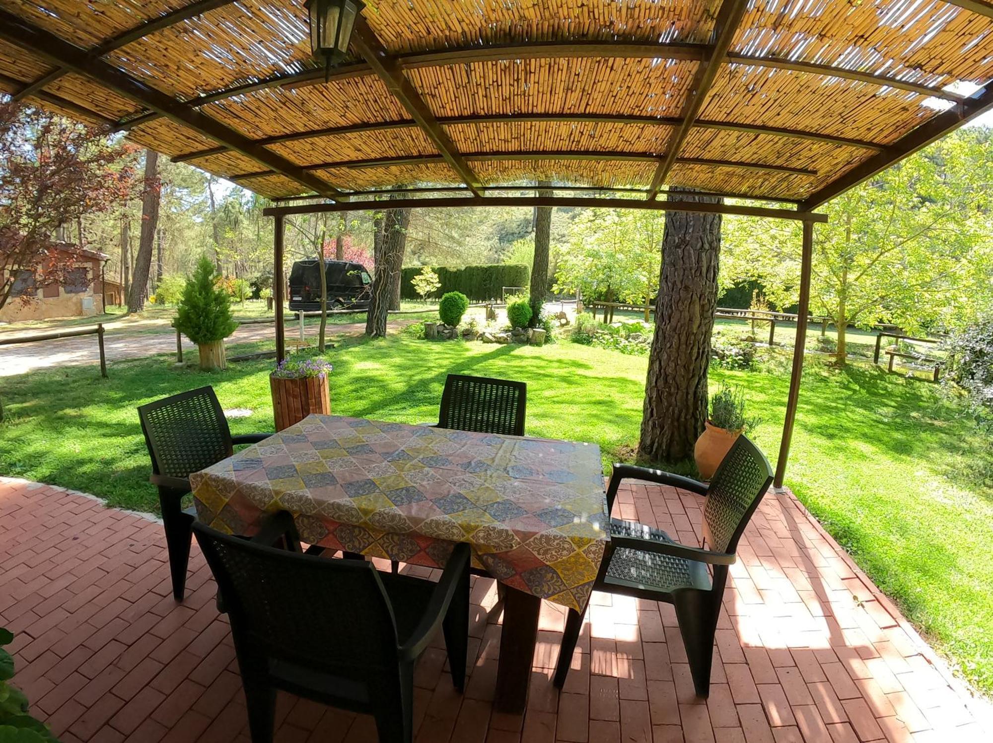 Casa rural En Pleno Parque Natural Del Río Mundo *