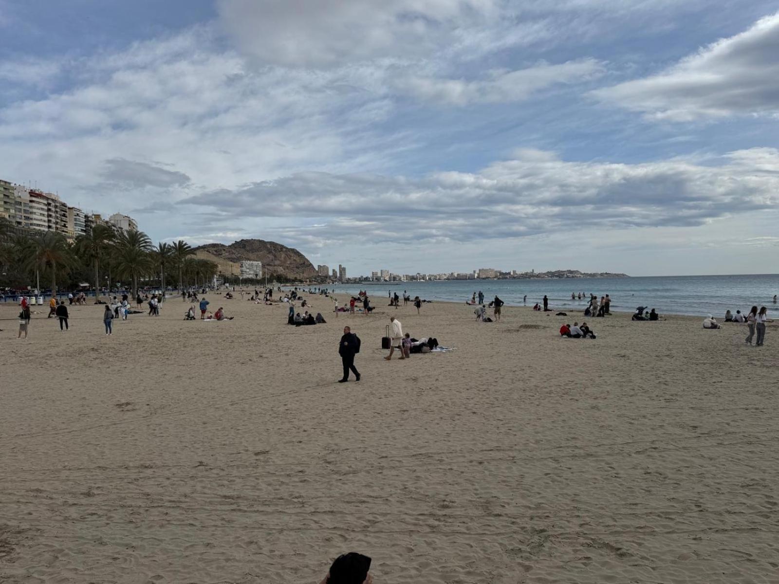 Playa Postiguet Apartamento
